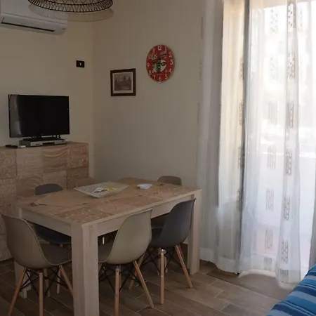 Affitto Breve Casa Taormina * Palermo